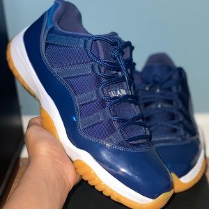 Jordan 11 low “MIDNIGHT NAVY”